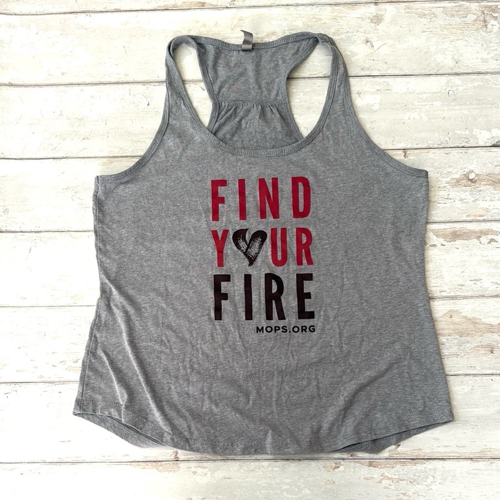 Womenβs XXL Gray Racerback Tank Top Find Your Fire Mops 2XL Shirt Top